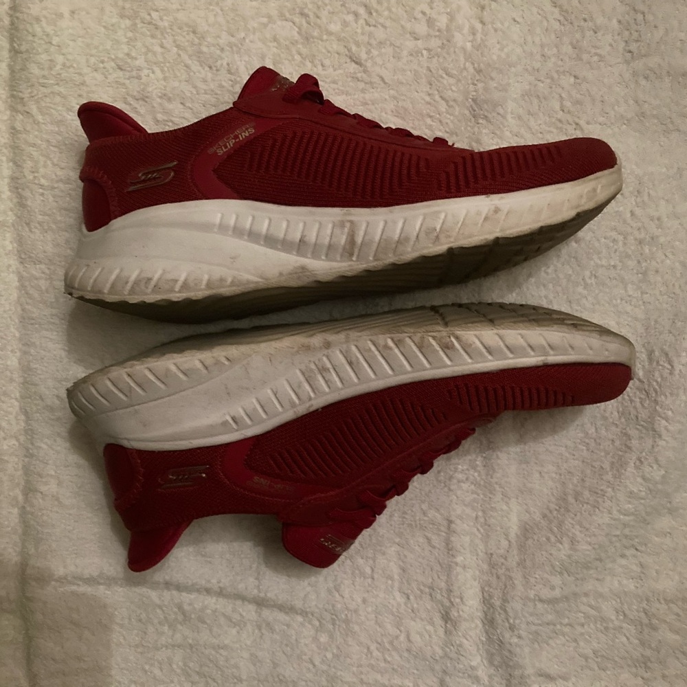 Sketchers Slip In Sneakers